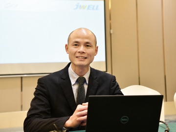 得天獨厚  常州金緯仍惟日孜孜，無敢逸豫